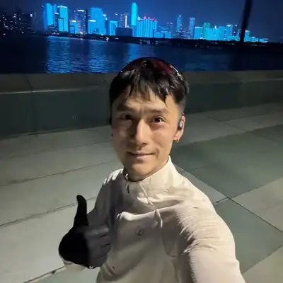 金佑